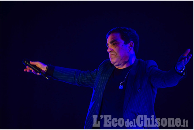 Sosia in concerto: teatro di Villar Perosa gremito per Cuore Aperto, e stasera i talenti locali