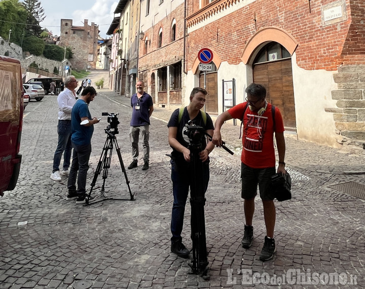 Una troupe televisiva a Pinerolo per raccontare "I gioielli sotto casa"