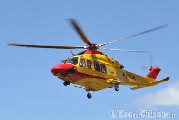 Incidente moto contro camion a San Germano: elisoccorso per il motociclista