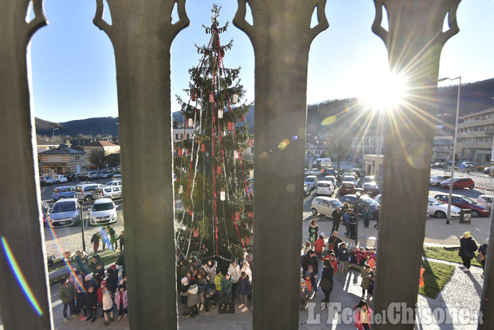 Domenica, mercatini di Natale a Luserna 