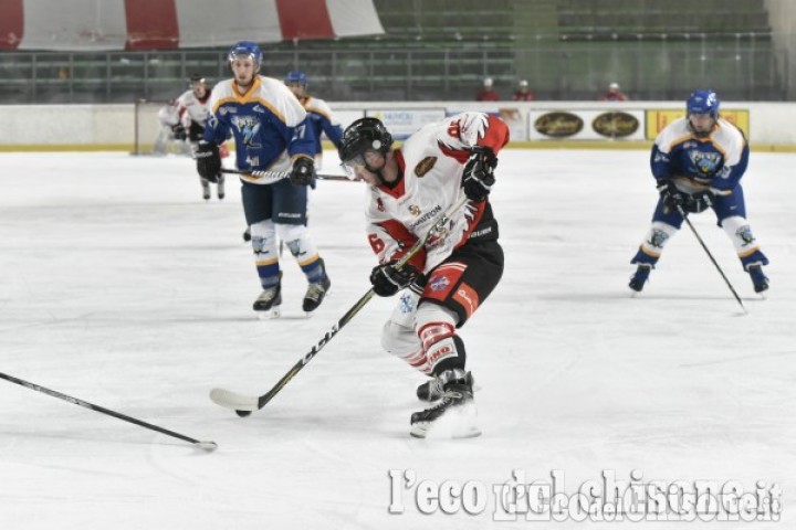 Valpeagle subito a spron battuto nei quarti di finale: 10 a 1 al Pieve di Cadore 