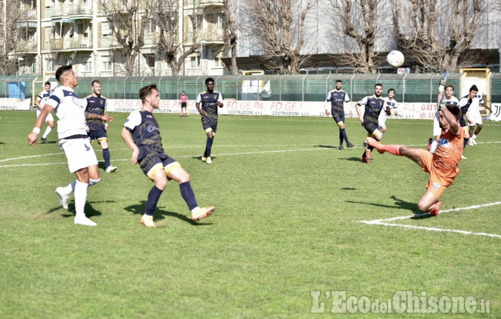 Calcio: termina a reti inviolate il derby Pinerolo-Chisola