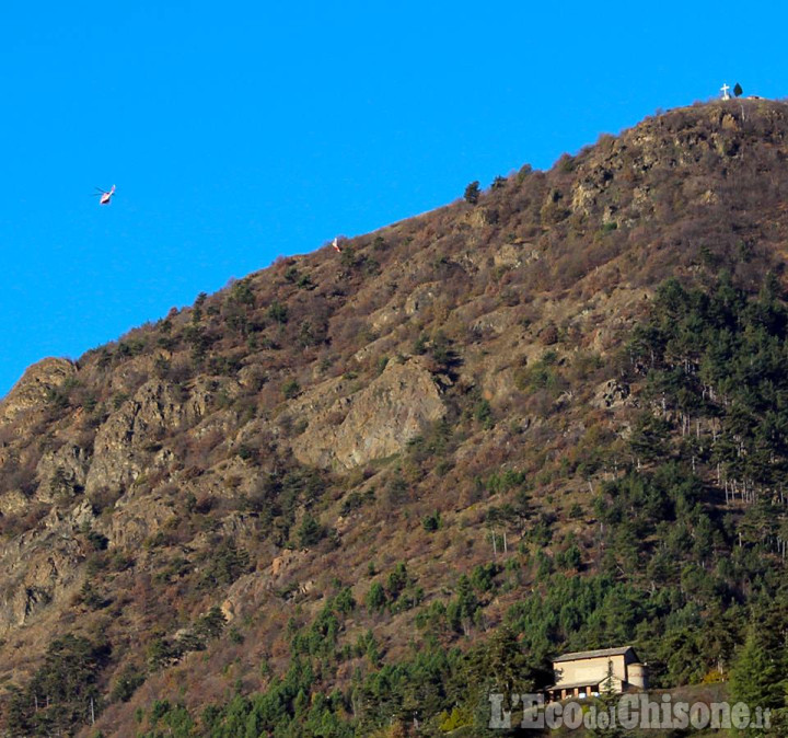 Piossasco, parapendista caduto? Falso allarme sul monte San Giorgio