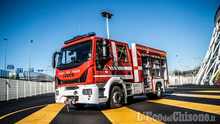 Rivalta: una nuova autopompa per i Vigili del fuoco volontari
