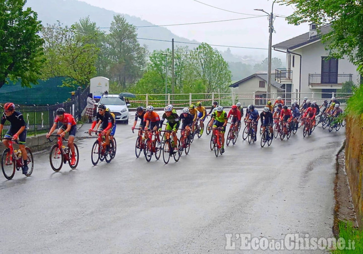 Ciclismo juniores, a Martiniana colpo vincente del lombardo Tommaso Bessega