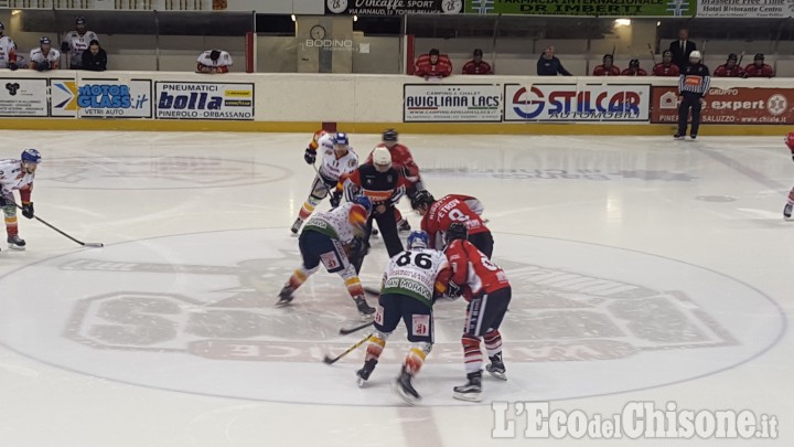 Hockey ghiaccio, Asiago vince gara 2 e porta la serie di playoff contro la Valpe in parità
