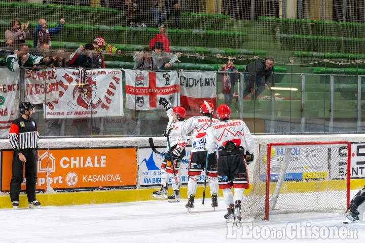 Hockey ghiaccio Ihl, infrasettimanale a Torre Pellice con un succoso Bulldogs-Varese