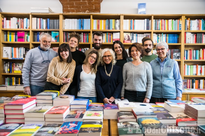 Librerie di comunità, Volare a Pinerolo: la nuova generazione si racconta