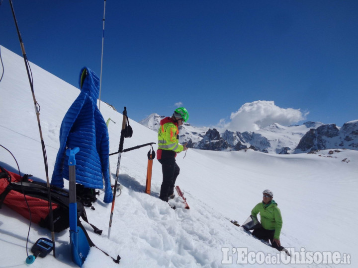 Sestriere: valanga a Punta Rognosa travolge scialpinisti, l&#039;intervento del Soccorso Alpino