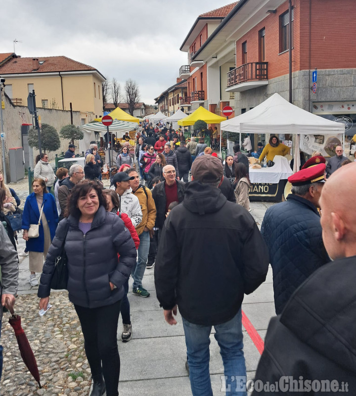 A Rivalta domenica sboccia la Fiera di primavera