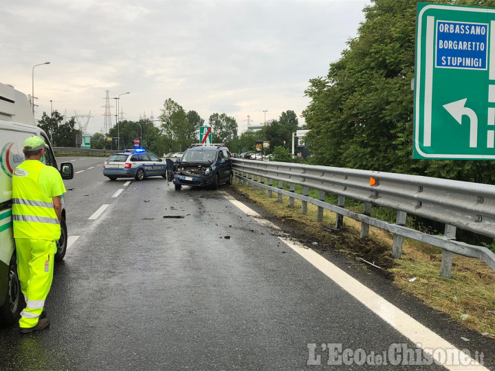 Nichelino: tamponati sulla tangenziale sud, in ospedale una famiglia di Pinerolo