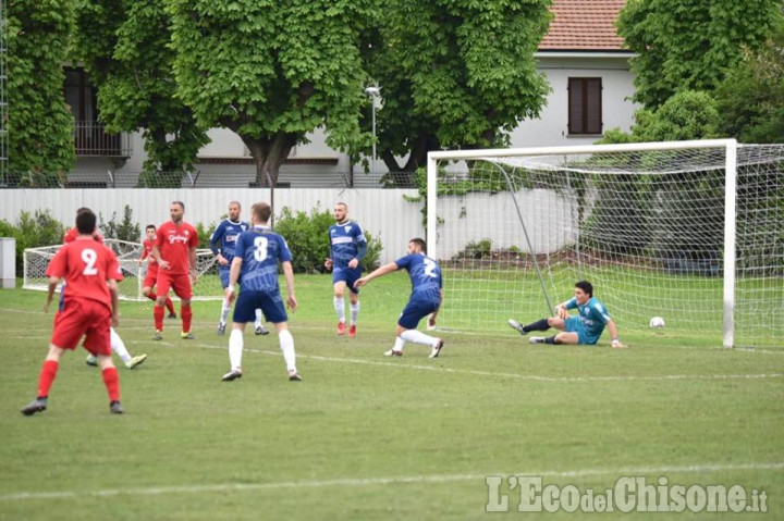 Calcio Eccellenza, 1-1 finale al Barbieri: Pinerolo e Chisola salve