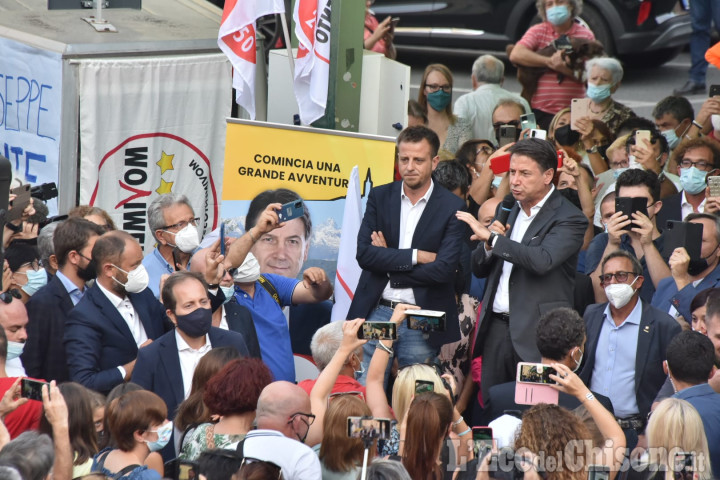 A Pinerolo il leader del Movimento 5 Stelle Giuseppe Conte a sostegno della candidatura di Luca Salvai