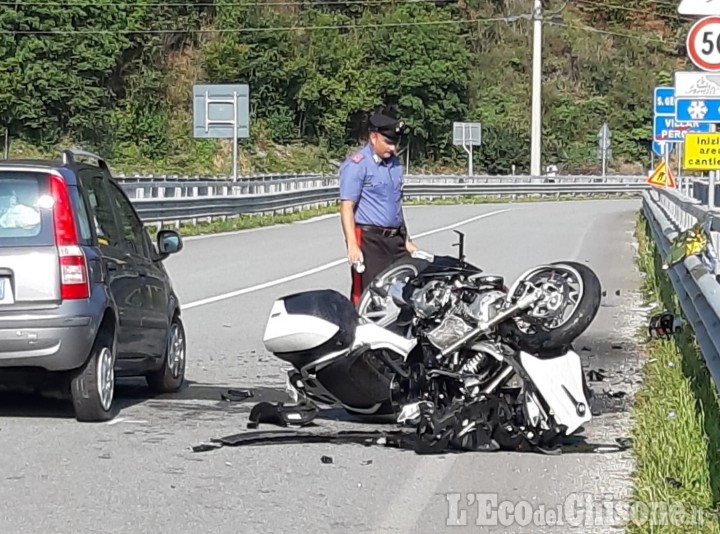 San Germano/Villar Perosa: schianto fra auto e moto, morti due bikers sulla Provinciale