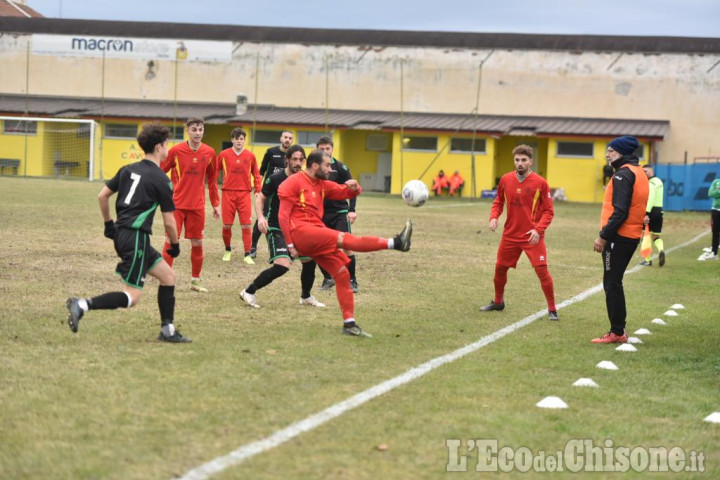 Calcio: Cavour, derby di rigore