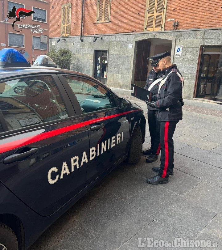 Nichelino: rapina la farmacia ma viene arrestato poco dopo dai carabinieri