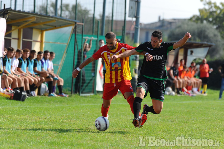Calcio: un punto Chisola e Pinerolo, 0-0 il derby di Cavour