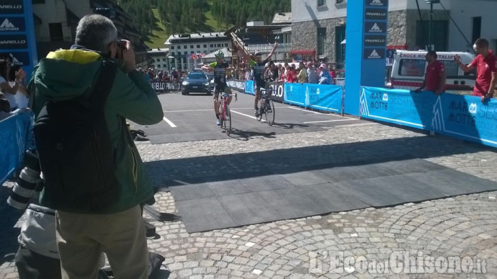 Cicloturismo, granfondo Sestriere con il Colle Finestre: Zen e Cunico appaiati al traguardo