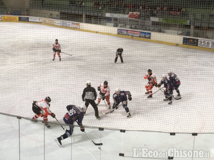 Hockey ghiaccio Ihl, Valpeagle chiude con un acuto il 2019: vittoria preziosa con 10 reti