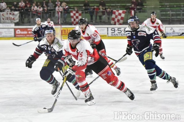 Hockey ghiaccio Ihl, Petrov decide all'overtime: Valpeagle espugna Bressanone