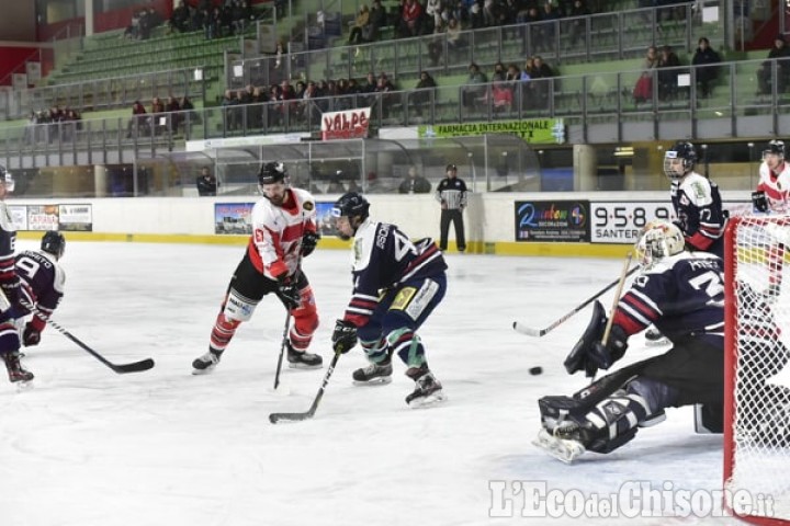 Hockey ghiaccio Ihl, a Bressanone solo l'ottavo rigore ferma la Valpeagle in gara uno di play-off