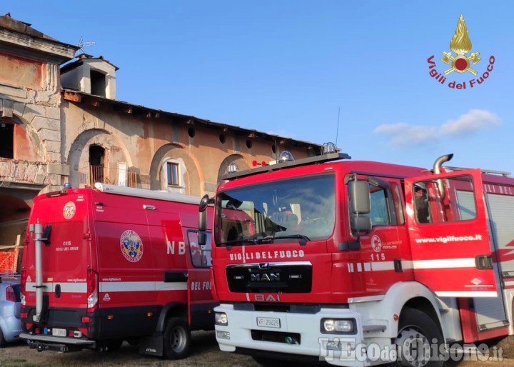 Cumiana: monossido di carbonio in cascina, anziano soccorso dai Vigili del fuoco