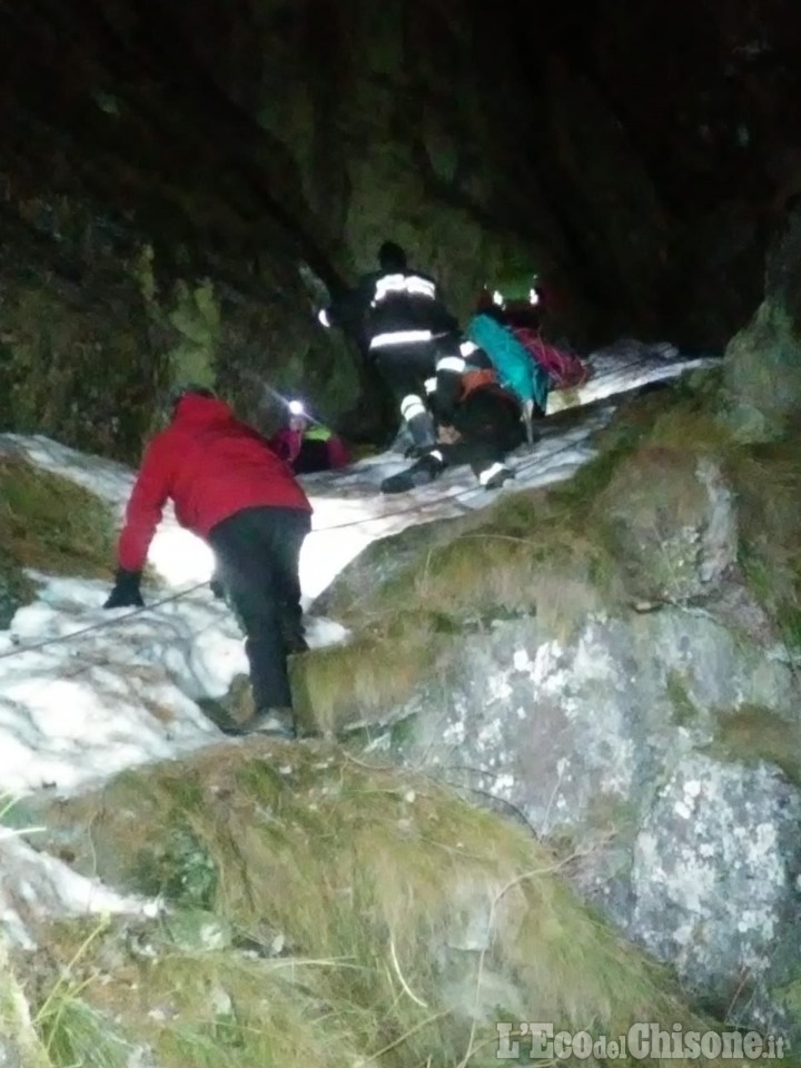 Bobbio Pellice: escursionisti bloccati dal ghiaccio mentre salivano verso il Jervis