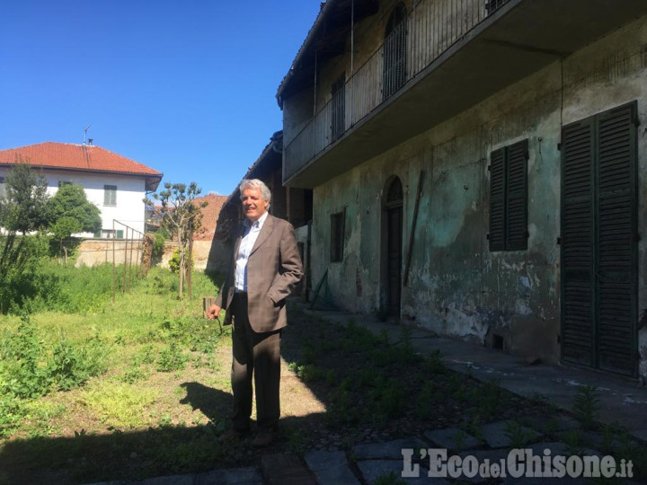 Rivalta: antico cascinale donato al Comune, diventerà una casa per social housing