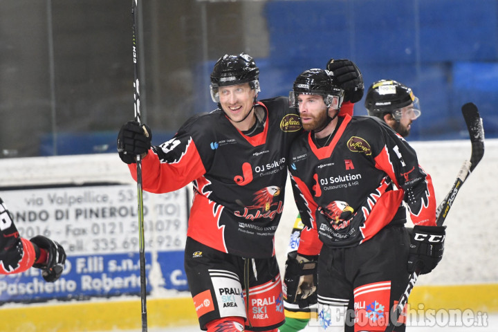 Hockey ghiaccio, ottima Valpeagle davanti a 1000 spettatori: 6-2 al Fiemme