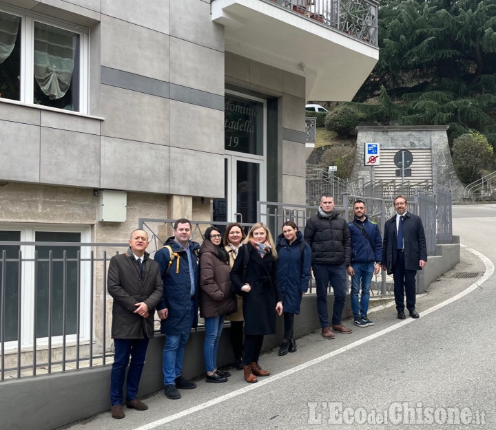 Pinerolo: lituani in visita alle comunità energetiche condominiali