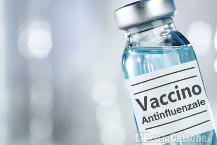Vaccini antinfluenzali: in arrivo nuova fornitura da 100mila dosi ed entro il 15 dicembre altre 50mila