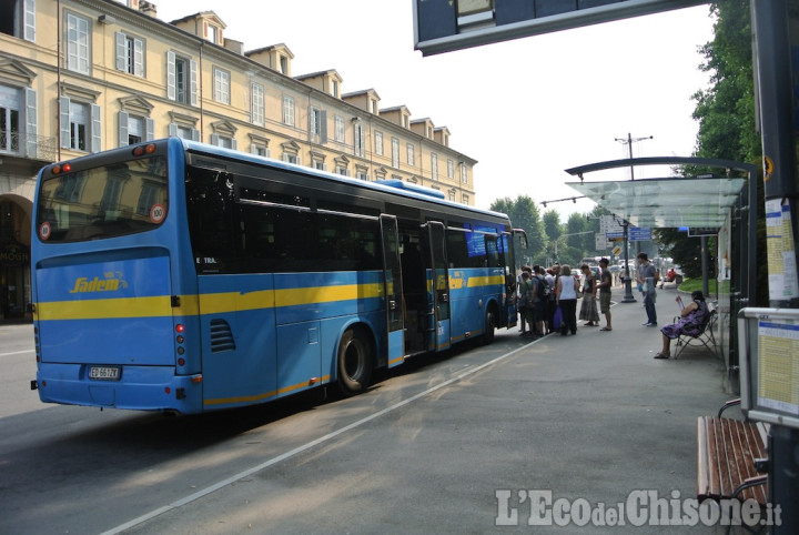 Pendolari autobus, il 2 settembre incontro alla Città Metropolitana