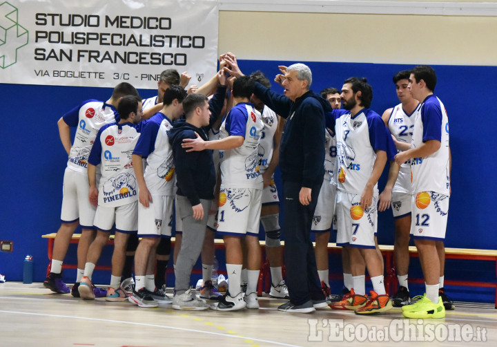 Basket, Cestistica fa festa per la raggiunta C unica: ultimo atto stagionale in casa