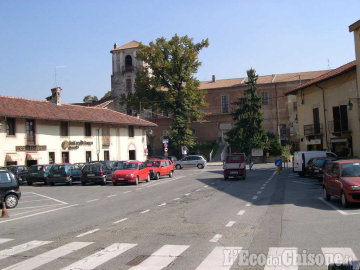 Bruino: trova i ladri in casa, 50enne picchiato e derubato