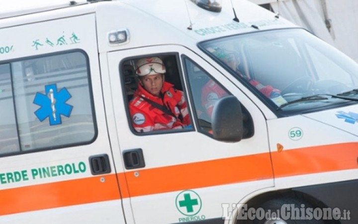 Pinerolo: scappa dopo l’incidente, l’investitore si presenta dai carabinieri 