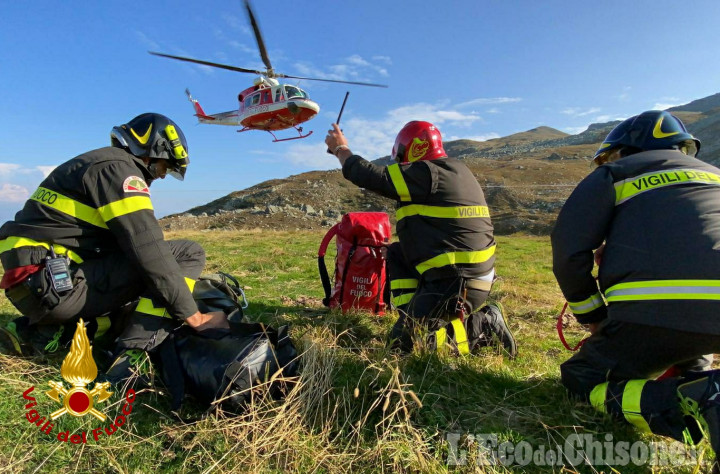 Crissolo: mucca ferita in un alpeggio salvata dai Vigili del fuoco