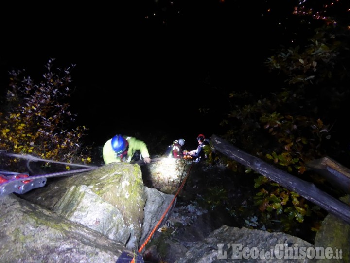 Bobbio Pellice: auto nella scarpata, ferito in modo grave 67enne di Torre