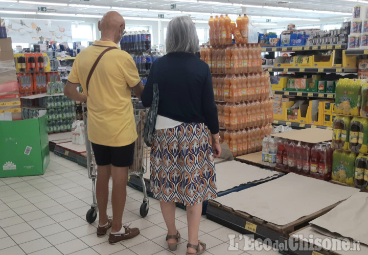 Acqua frizzante introvabile: la crisi è confermata