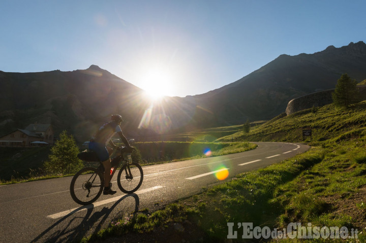 Ciclismo estremo in partenza da Pinerolo