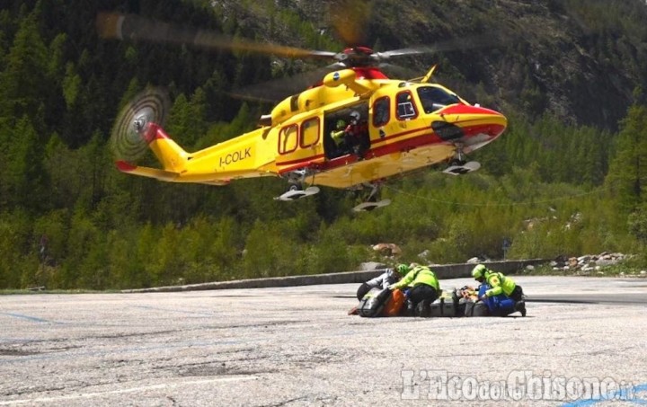 «L'elicottero non è un taxi per scendere a valle». Monica Canalis critica la gestione dell'elisoccorso