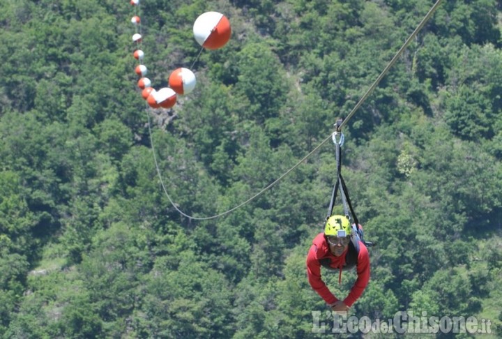 Un bagno di natura e adrenalina: il Volo del Dahu di Pomaretto riapre da sabato 2 luglio