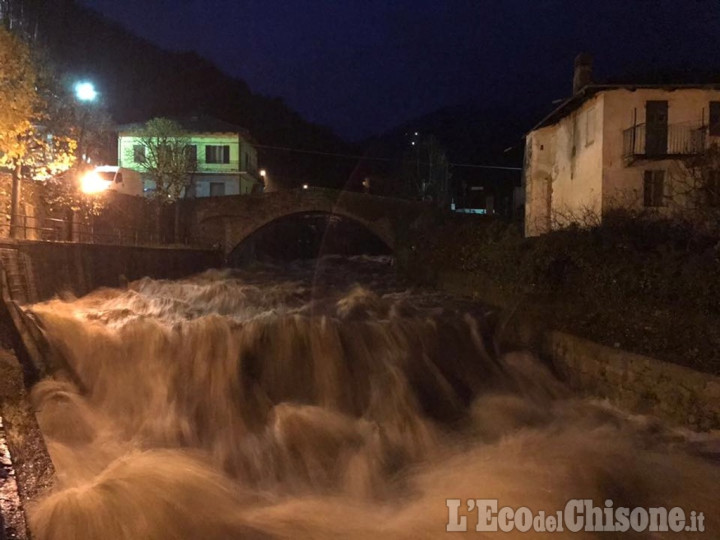 Allerta meteo: la situazione dei fiumi nel Pinerolese ora è molto seria