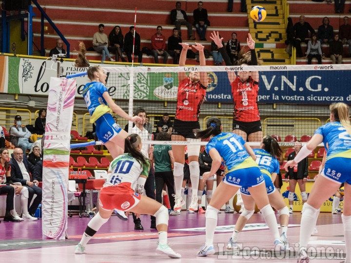 Volley A1 femminile, Pinerolo riceve Busto Arsizio: scalata per salvarsi