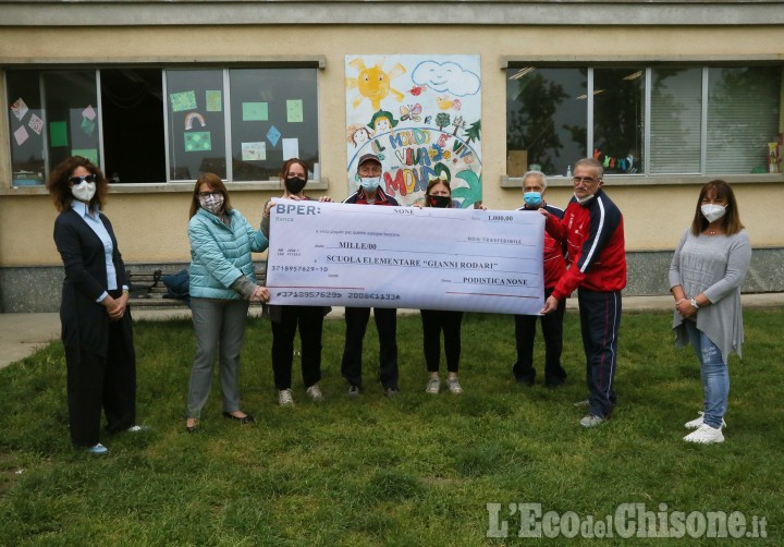 None: la Podistica dona 1.000 euro alla scuola primaria