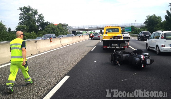 Nichelino: auto contro moto sulla tangenziale, due feriti