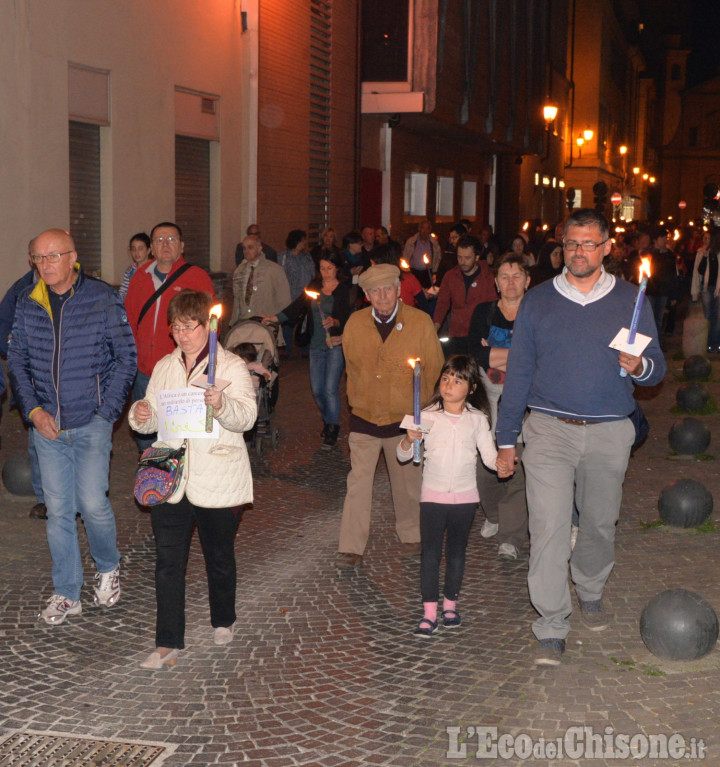 25 aprile Pinerolo: questa sera fiaccolata Anpi
