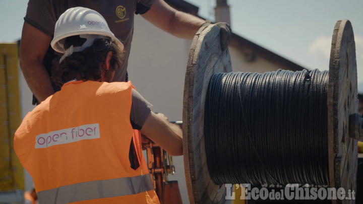 Open fiber porta la fibra ottica in ogni casa di Pinerolo: convenzione con il Comune
