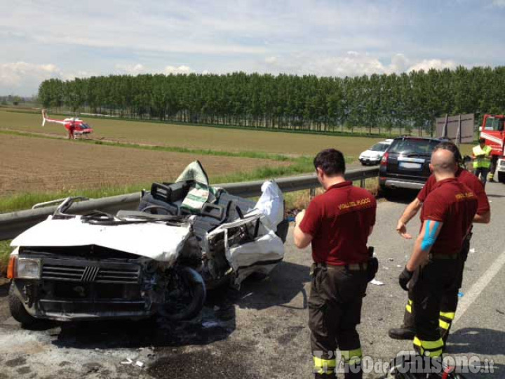 Rivalta, incastrato tra le lamiere dopo l'incidente L'Eco del Chisone