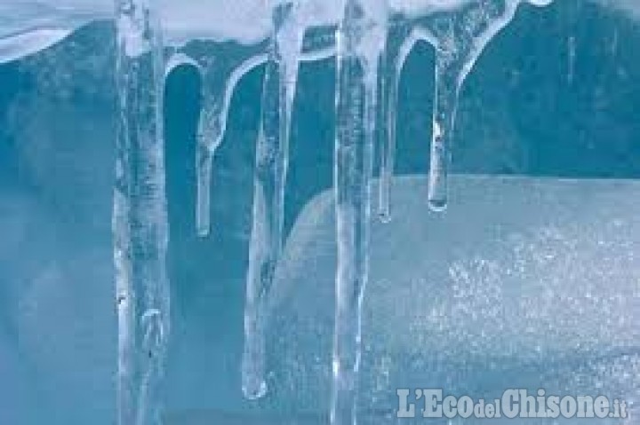Ondata di freddo tardiva nel Pinerolese: dati termici di oggi e previsioni per domani
