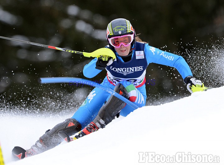 Coppa del mondo di sci a Sestriere: Sofia Goggia a 15 centesimi dalla prima
